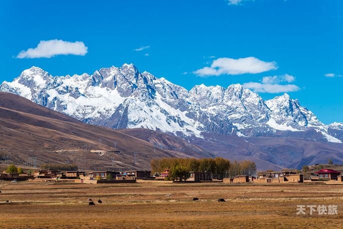 西川西藏定制旅游项目介绍（川西藏区景点）