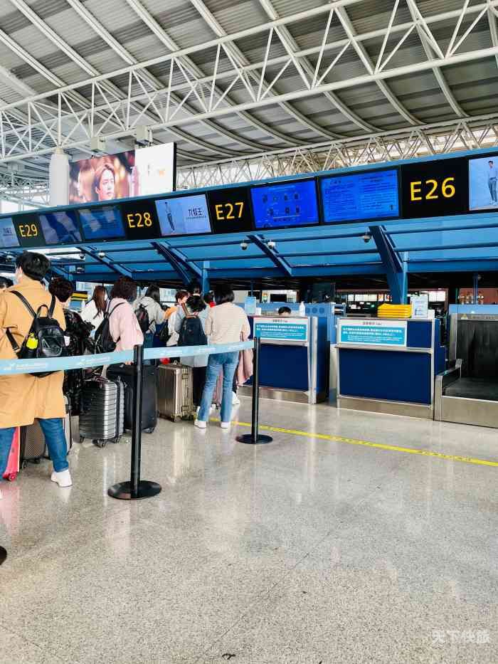 杭州萧山国际机场出港（萧山机场出境流程）